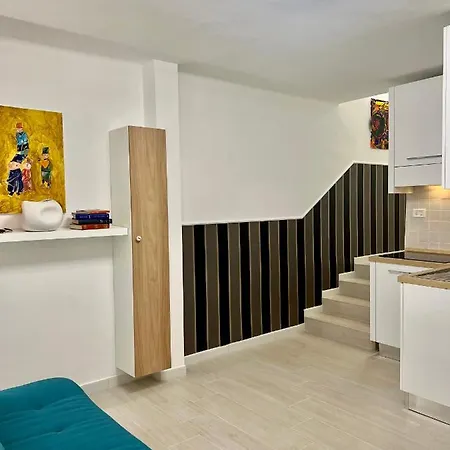 Ferienwohnung Ludo'S Flat Bari Center Exterior foto
